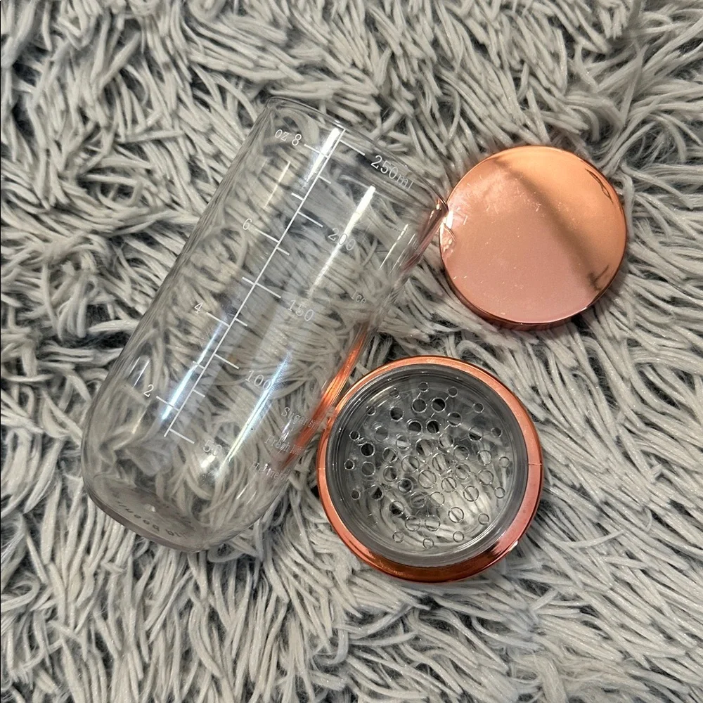 5/$15 New Hennessy Limited Edition Cocktail Shaker 🥃